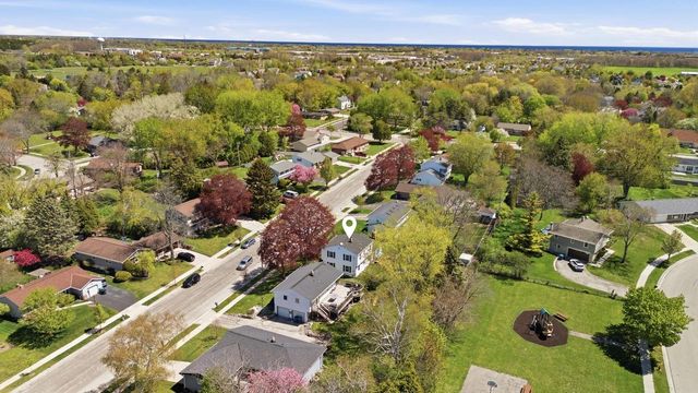 1633 Spruce STREET, Grafton, WI 53024