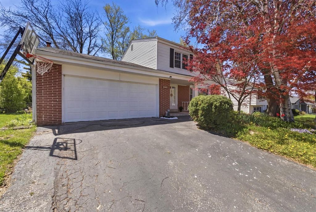 1633 Spruce STREET, Grafton, WI 53024