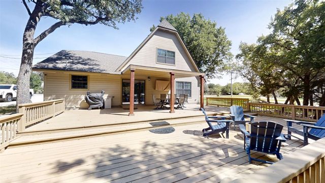 1425 Blackhawk Circle, Granbury, TX 76048