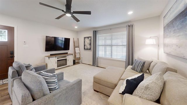 1425 Blackhawk Circle, Granbury, TX 76048