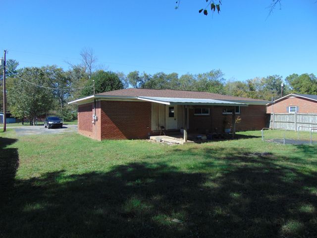 653 Fairlane Dr, Pulaski, TN 38478