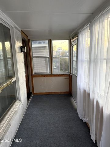 269 Broadway, Menands, NY 12204