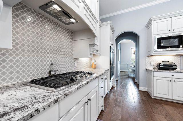 15406 Thompson Ridge Drive, Cypress, TX 77429