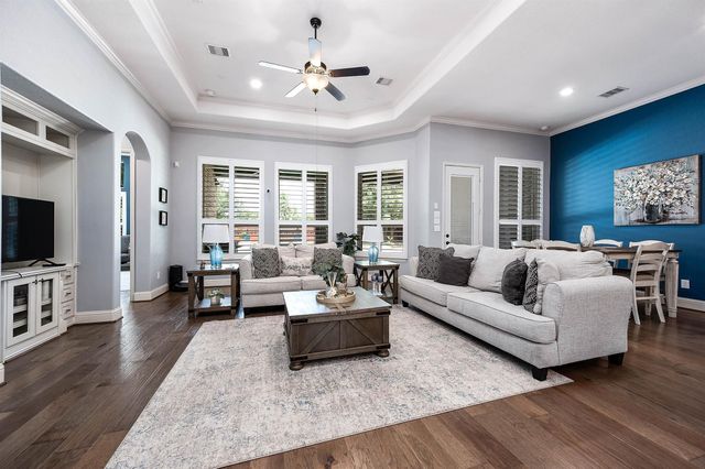 15406 Thompson Ridge Drive, Cypress, TX 77429