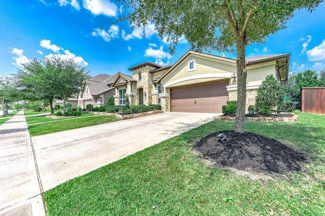 15406 Thompson Ridge Drive, Cypress, TX 77429