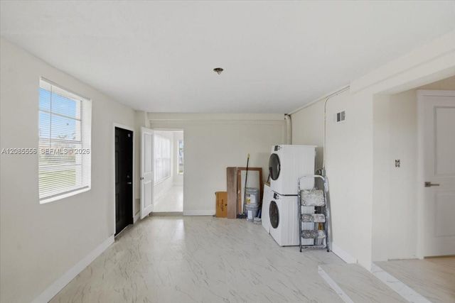 1589 NW 4th Avenue, Pompano Beach, FL 33060