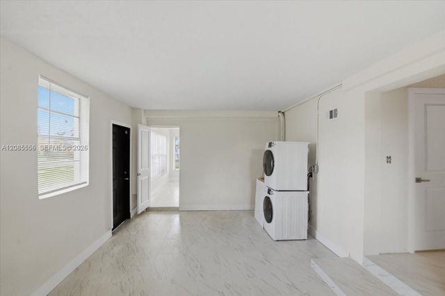 1589 NW 4th Avenue, Pompano Beach, FL 33060