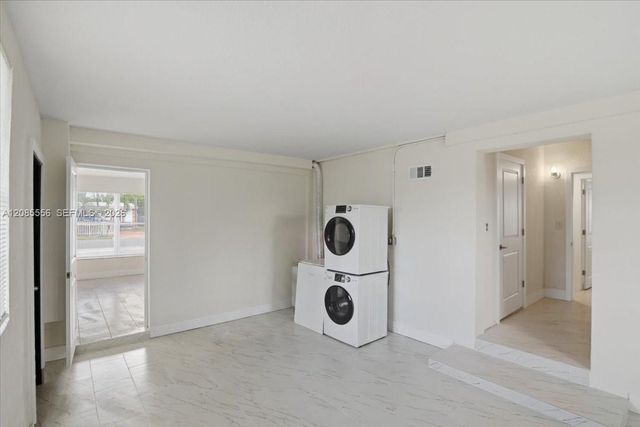 1589 NW 4th Avenue, Pompano Beach, FL 33060