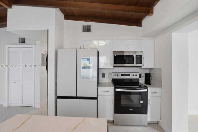 1589 NW 4th Avenue, Pompano Beach, FL 33060