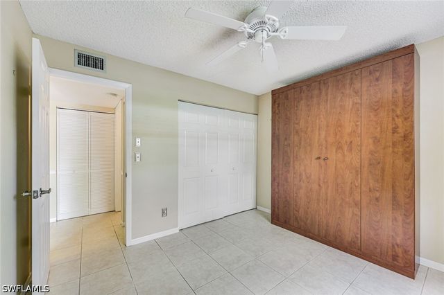 1702 Kings Lake BLVD 102, Naples, FL 34112