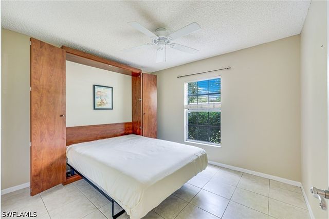 1702 Kings Lake BLVD 102, Naples, FL 34112