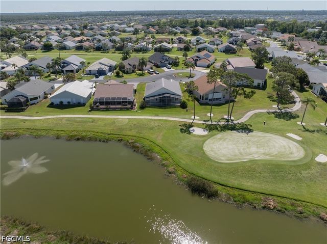 17521 Coconut Palm CT, North Fort Myers, FL 33917