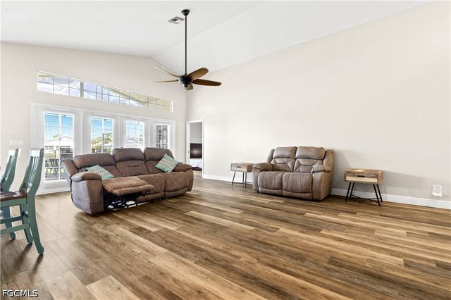17521 Coconut Palm CT, North Fort Myers, FL 33917