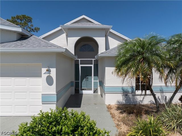 17521 Coconut Palm CT, North Fort Myers, FL 33917