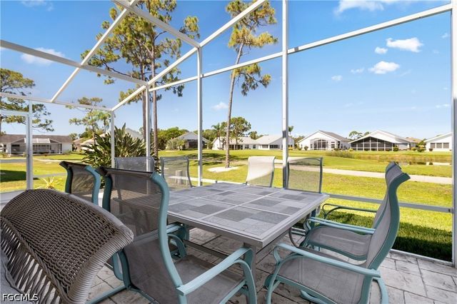 17521 Coconut Palm CT, North Fort Myers, FL 33917