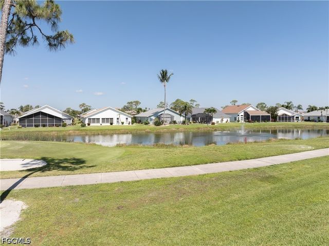 17521 Coconut Palm CT, North Fort Myers, FL 33917
