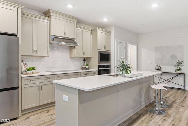 11548 Helmond Way 104, Raleigh, NC 27617