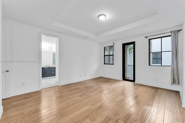 8453 NW 51st Ter 8453, Doral, FL 33166