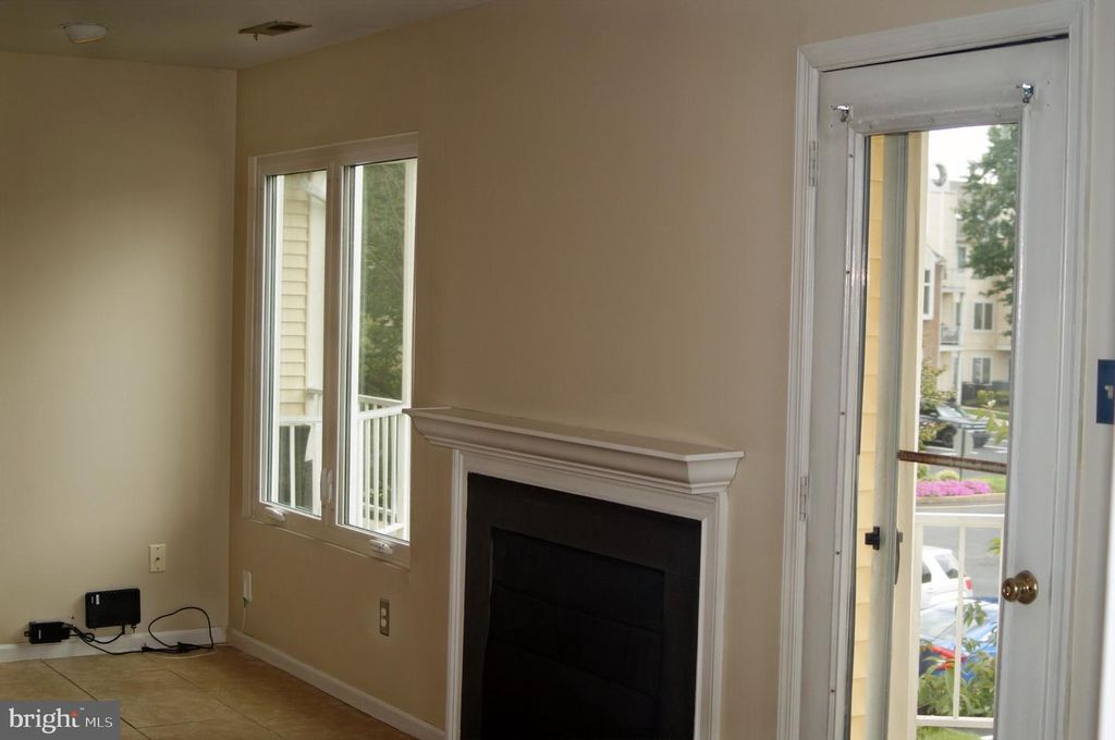 283 JUANITA CT, LEVITTOWN, PA 19057 — photo 5