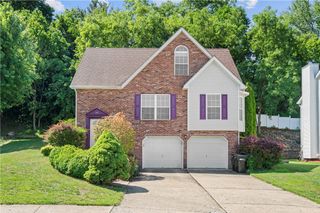 142 Jarod Drive, Moon/crescent Twp, PA 15108