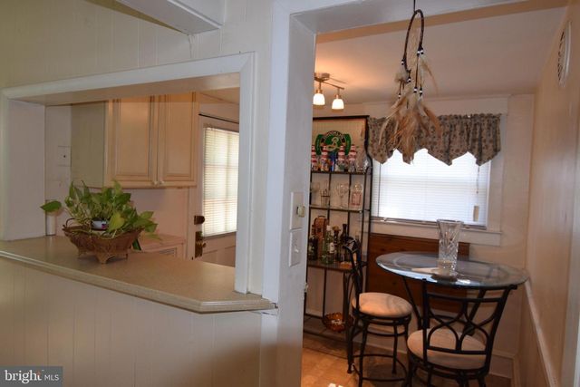14 GLADSTONE RD, Lansdowne, PA 19050