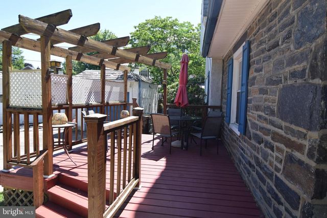 14 GLADSTONE RD, Lansdowne, PA 19050