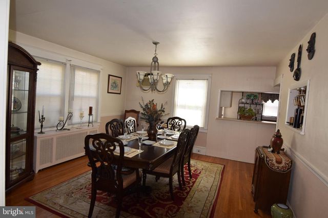 14 GLADSTONE RD, Lansdowne, PA 19050