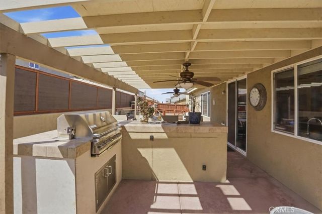 10972 Admirals Bay, Victorville, CA 92392