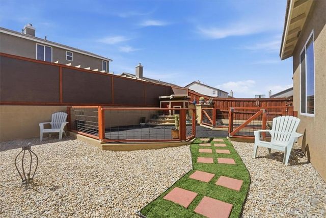 10972 Admirals Bay, Victorville, CA 92392