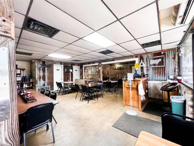 108 S Main Street, Yantis, TX 75497