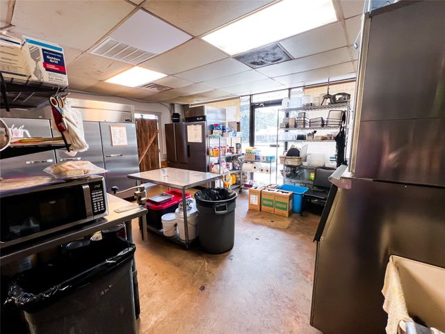 108 S Main Street, Yantis, TX 75497