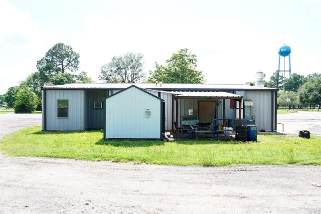 108 S Main Street, Yantis, TX 75497