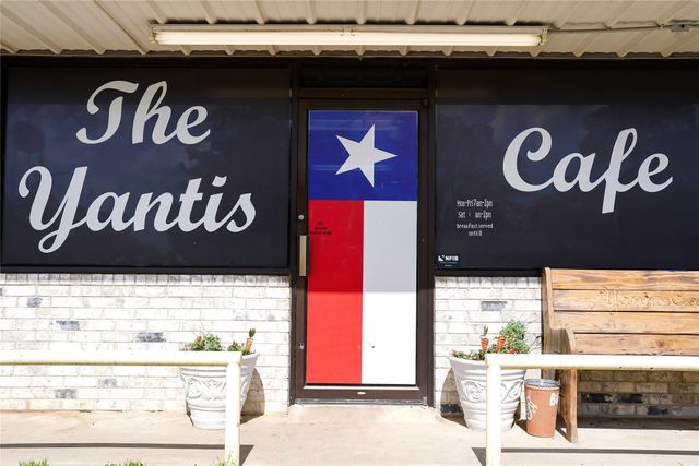 108 S Main Street, Yantis, TX 75497