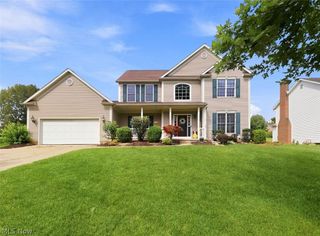 11065 Dunsby Avenue NW, Uniontown, OH 44685