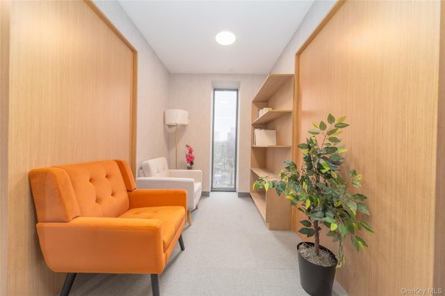 3005 Vernon Boulevard 7J, Astoria, NY 11102