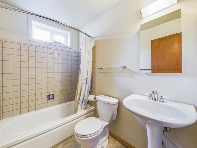 1220 Vista Drive, Eureka, CA 95503