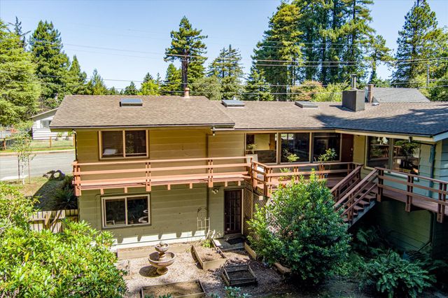 1220 Vista Drive, Eureka, CA 95503