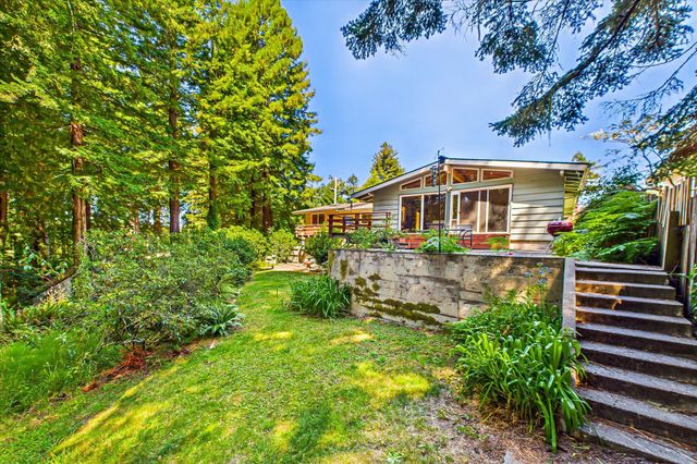 1220 Vista Drive, Eureka, CA 95503