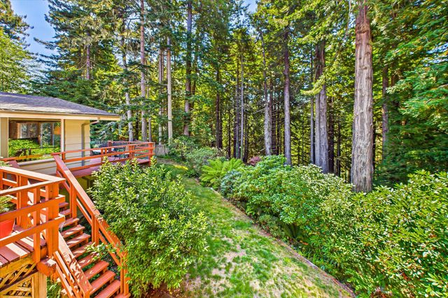 1220 Vista Drive, Eureka, CA 95503