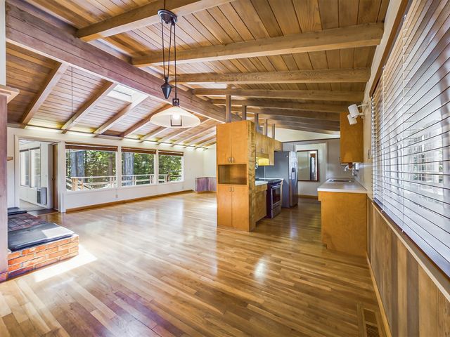 1220 Vista Drive, Eureka, CA 95503