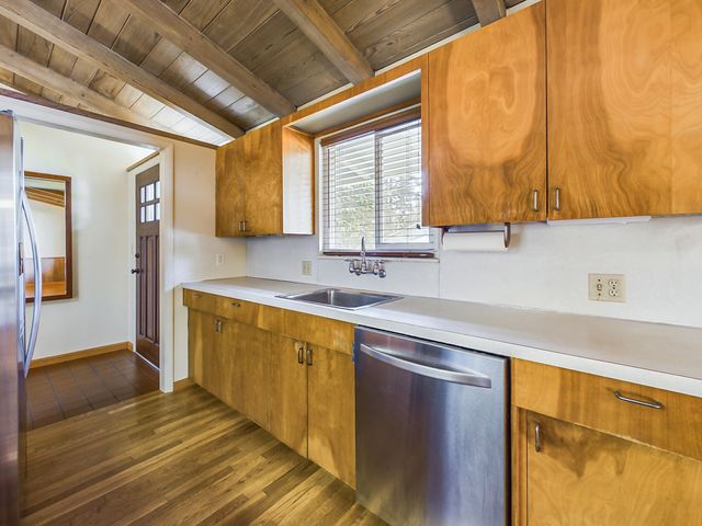 1220 Vista Drive, Eureka, CA 95503