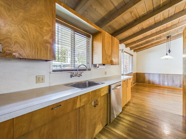 1220 Vista Drive, Eureka, CA 95503