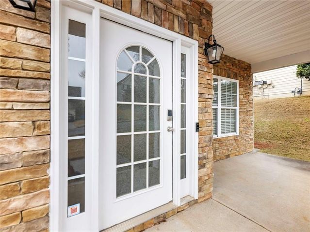 150 Jackson Avenue, Braselton, GA 30517