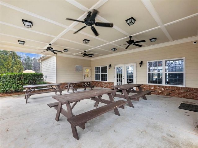 150 Jackson Avenue, Braselton, GA 30517