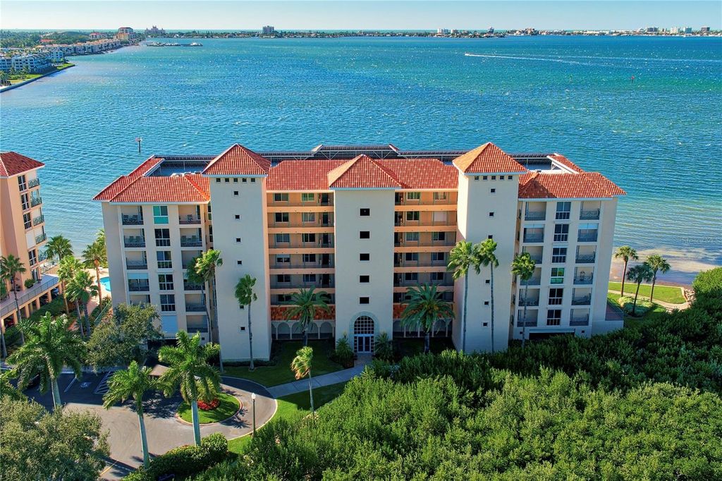 4850 OSPREY DRIVE S 105, St Petersburg, FL 33711
