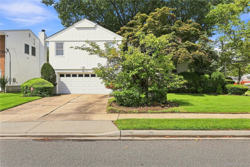 2 Longview Avenue, North Woodmere, NY 11581 — exterior