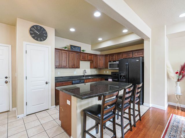 3057 S CREWS HILL CT, West Valley City, UT 84120