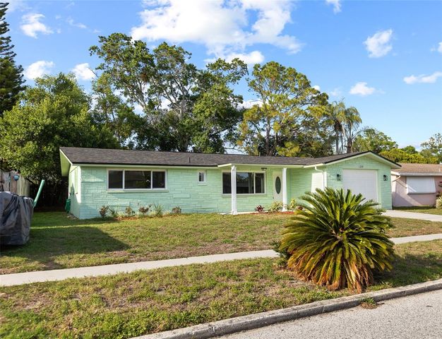 6239 7TH AVENUE, New Port Richey, FL 34653