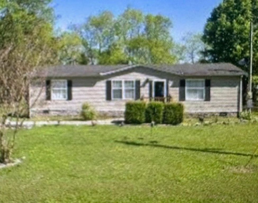 2105 Wimbledon Rd, Murfreesboro, TN 37127