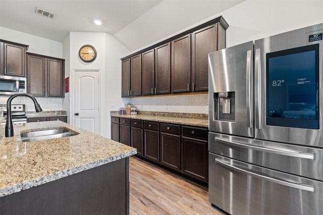 13701 Charles W Fairbanks CV, Manor, TX 78653